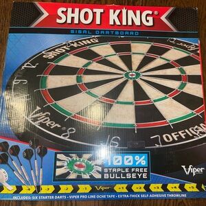 Shot King Sisal Dartboard with Black and White Design
